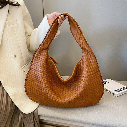 VALENTINA | Luxe gevlochten hobo tas met zachte structuur