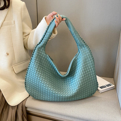 VALENTINA | Luxe gevlochten hobo tas met zachte structuur