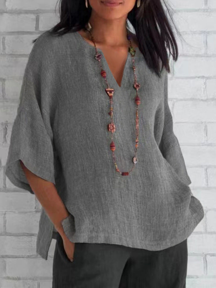 Manias | Blauwe v-hals lichtgewicht linnen dames blouse