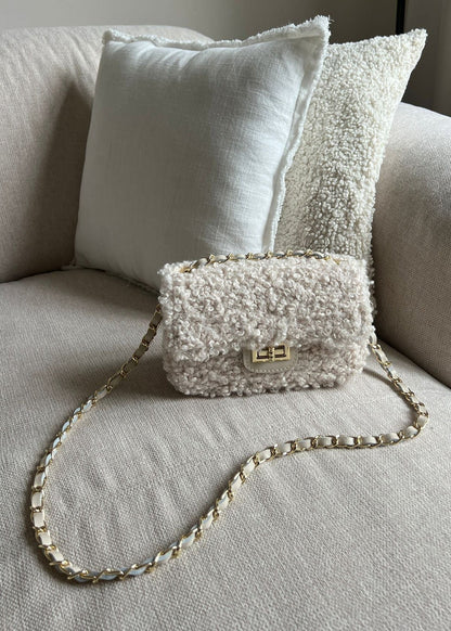 LACEY  | Compacte Teddy Bag