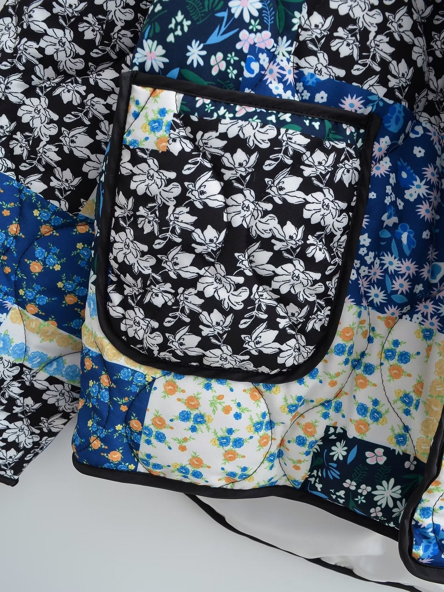 Revvy | Jas met bloemenpatchworkprint